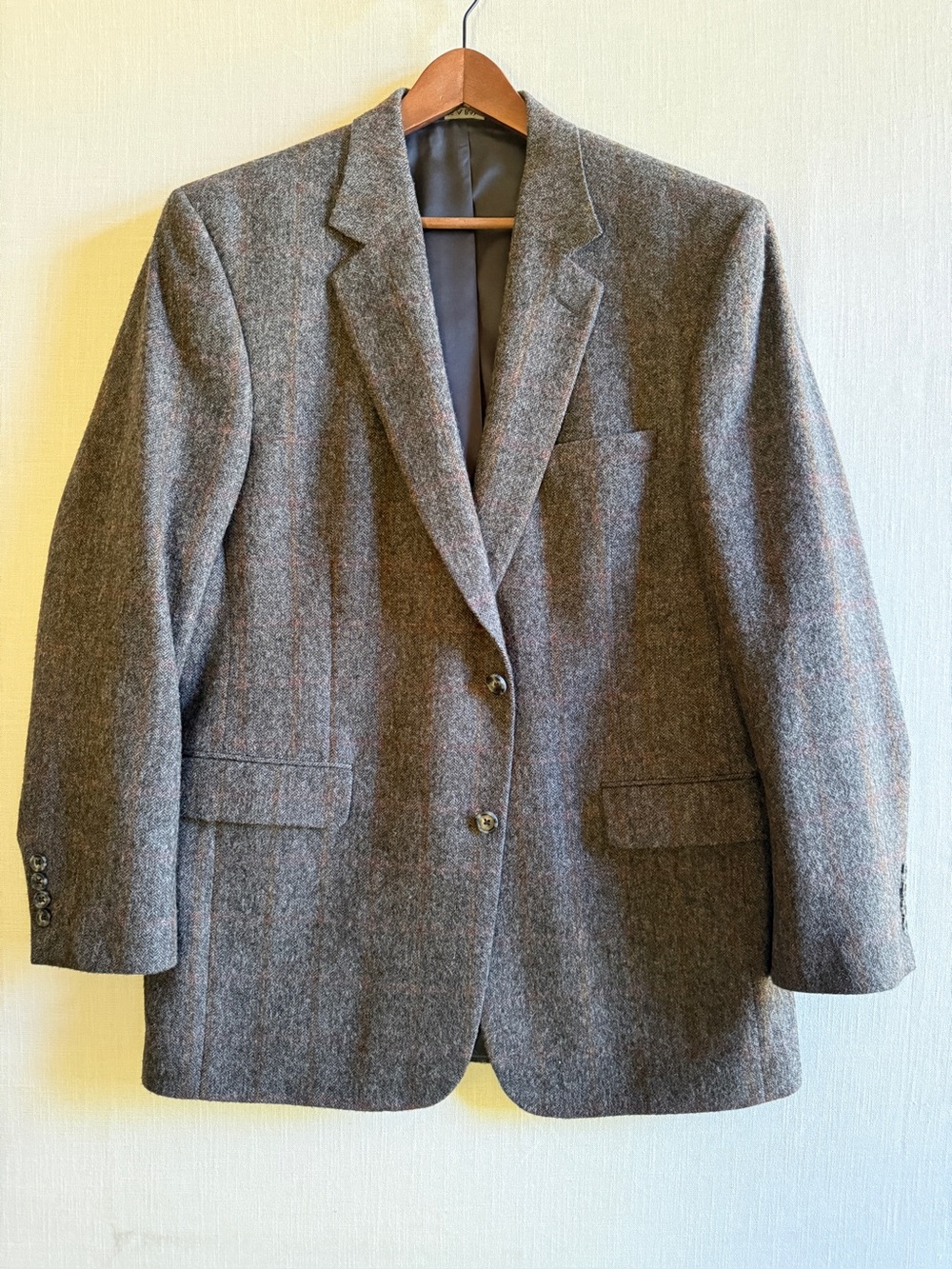 Jos A Bank 100% Camel Hair Plaid Sport Coat 43L